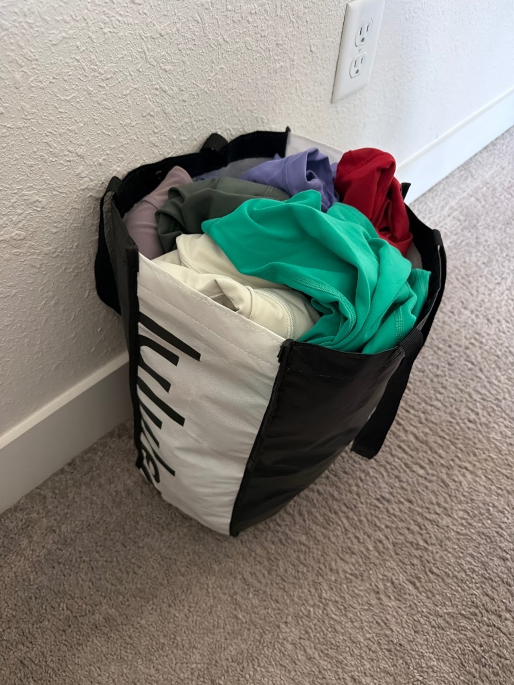 SURPRISE bag of lululemon